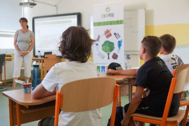 Letná škola Ekonomika v kruhu 2021