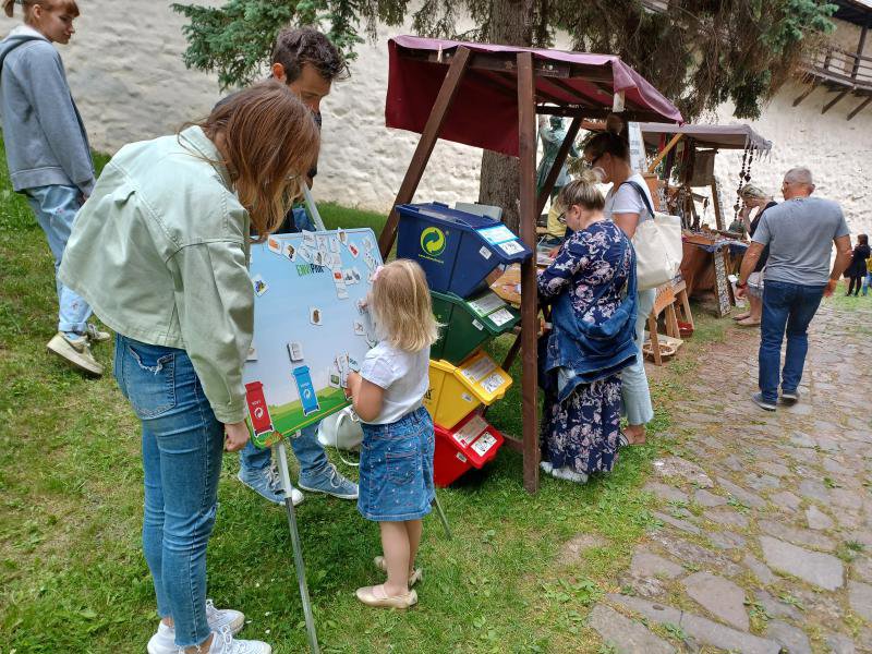 Festival kumštu, remesla a zábavy a triedenie odpadu s OZV ENVI - PAK patria k sebe