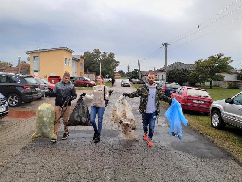 Počas podujatia Vezmi si ma sme čistili Diakovce